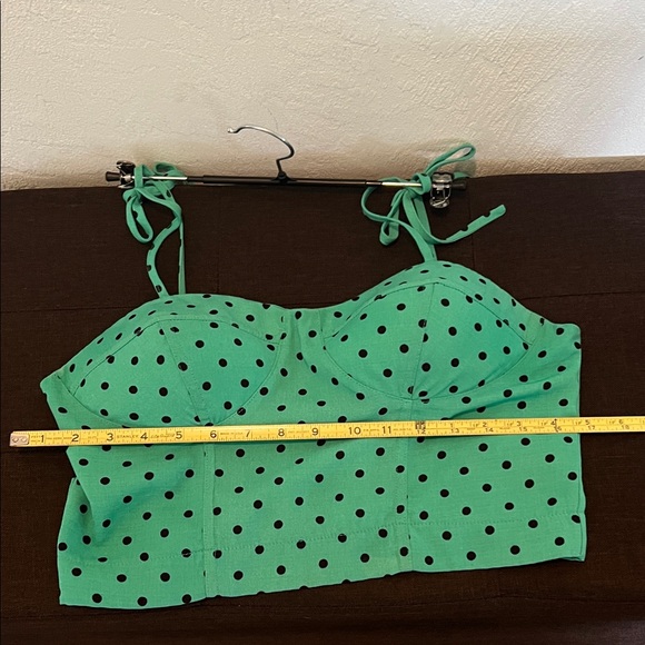 #1035+ Green Polka Dot Crop Top - Picture 5 of 5